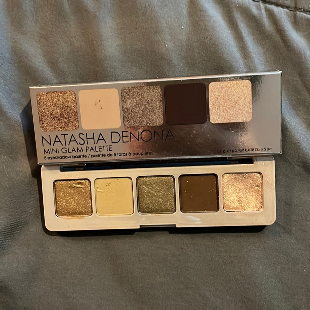 Mini glam pallet